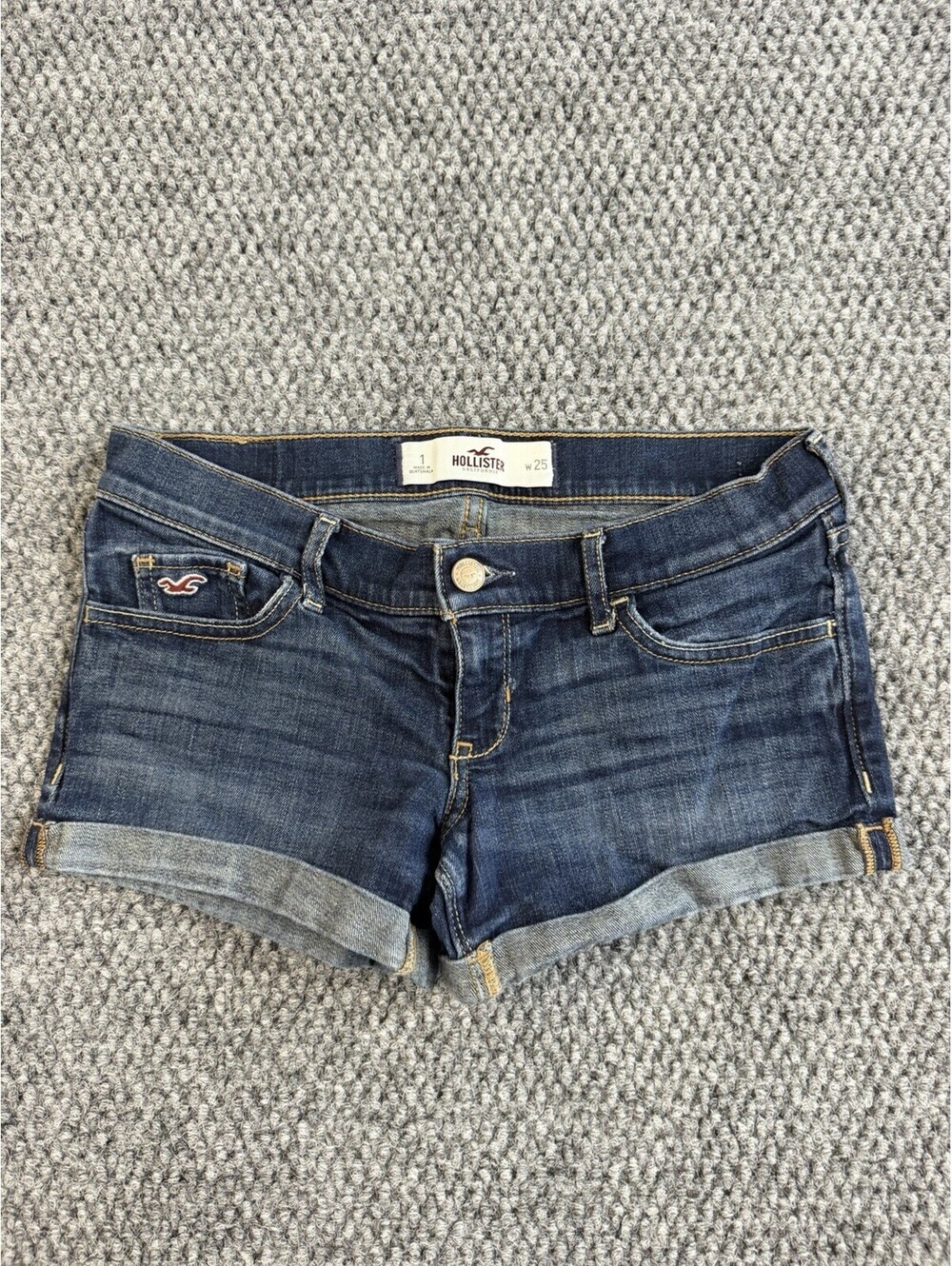 Hollister Denim Shorts Women’s Size 1 W25 Blue Mid Rise Cuffed Stretch